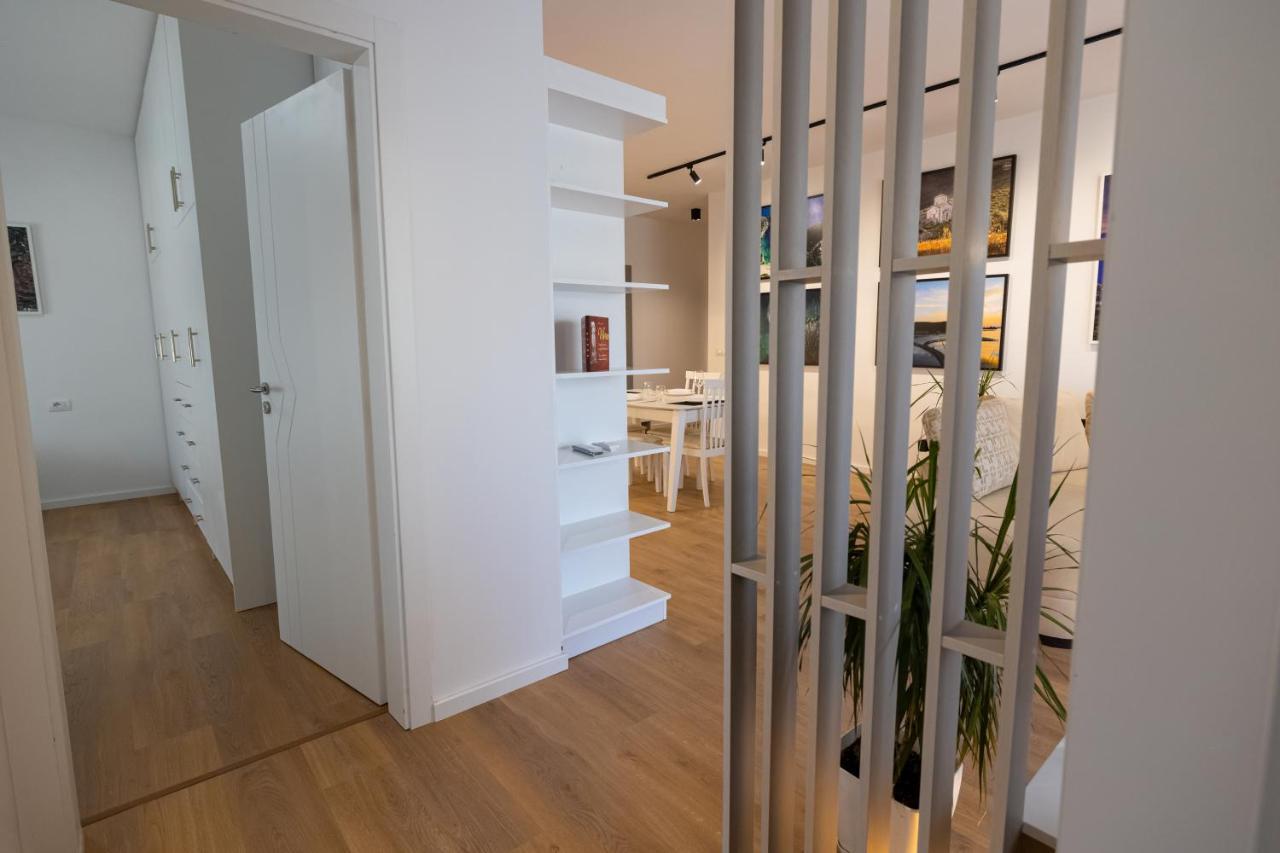 Victoria Lungomare Apartment Влёра Экстерьер фото