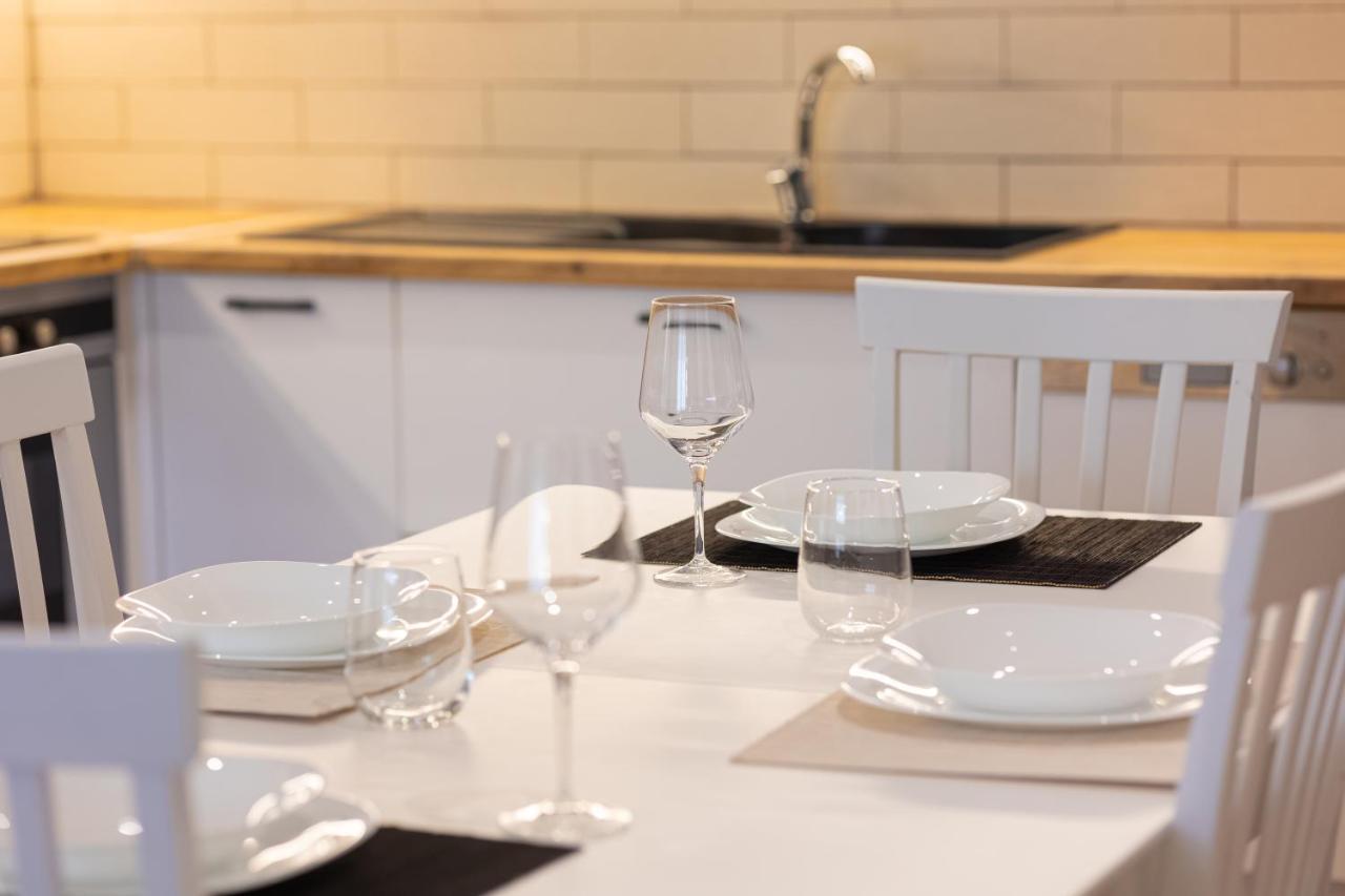 Victoria Lungomare Apartment Влёра Экстерьер фото